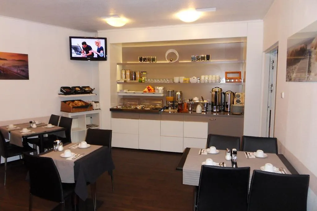 ***  Carlton Hotel Frankfurt am Main Germany
